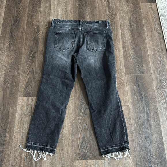 Kut from the Kloth black jeans.  Women’s size 12.  Rachael Fab Ab Mom Jean. - Picture 5 of 7